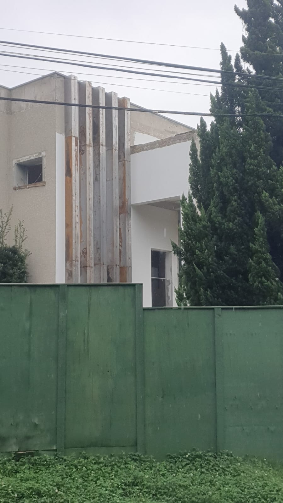 fachada casa colunas .jpg