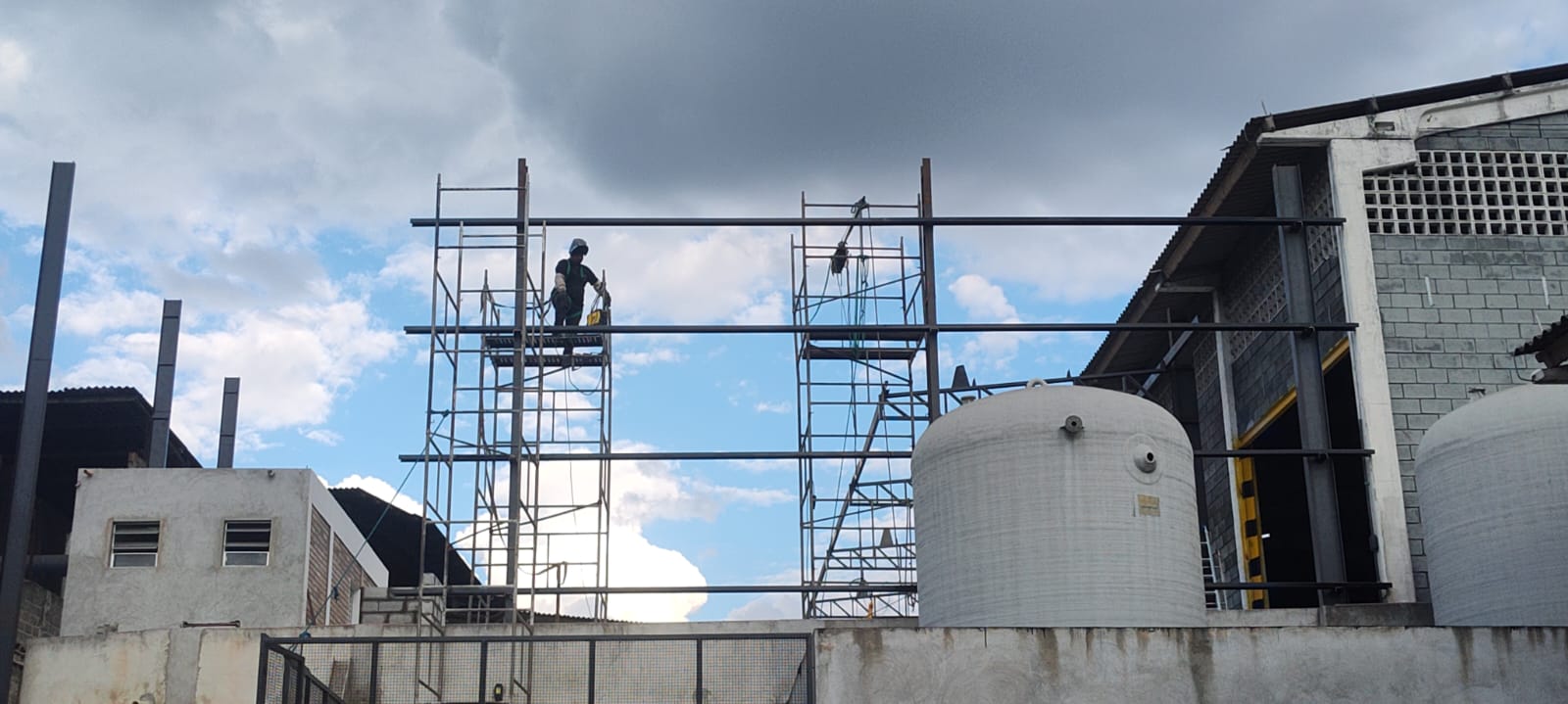 SERVIÇOS INDUSTRIAIS 3.jpg